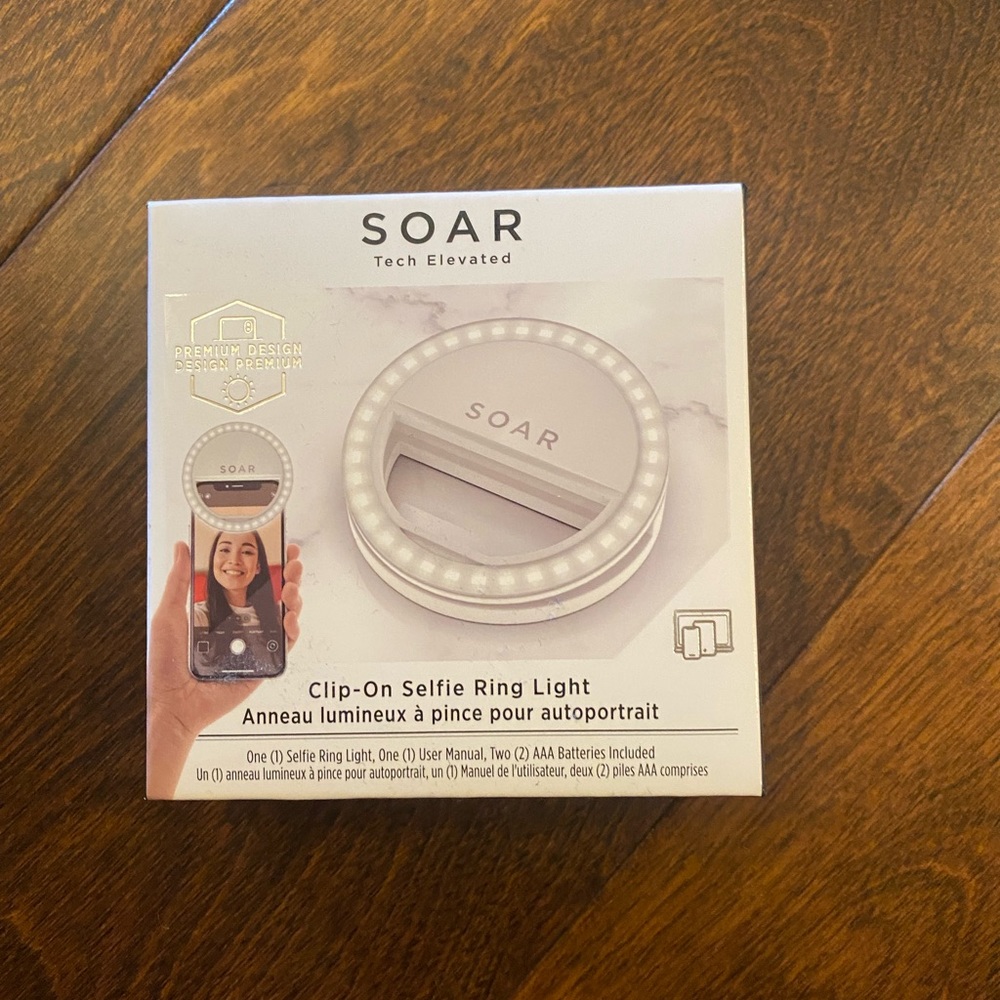 SOAR Clip-On Selfie Ring Light
